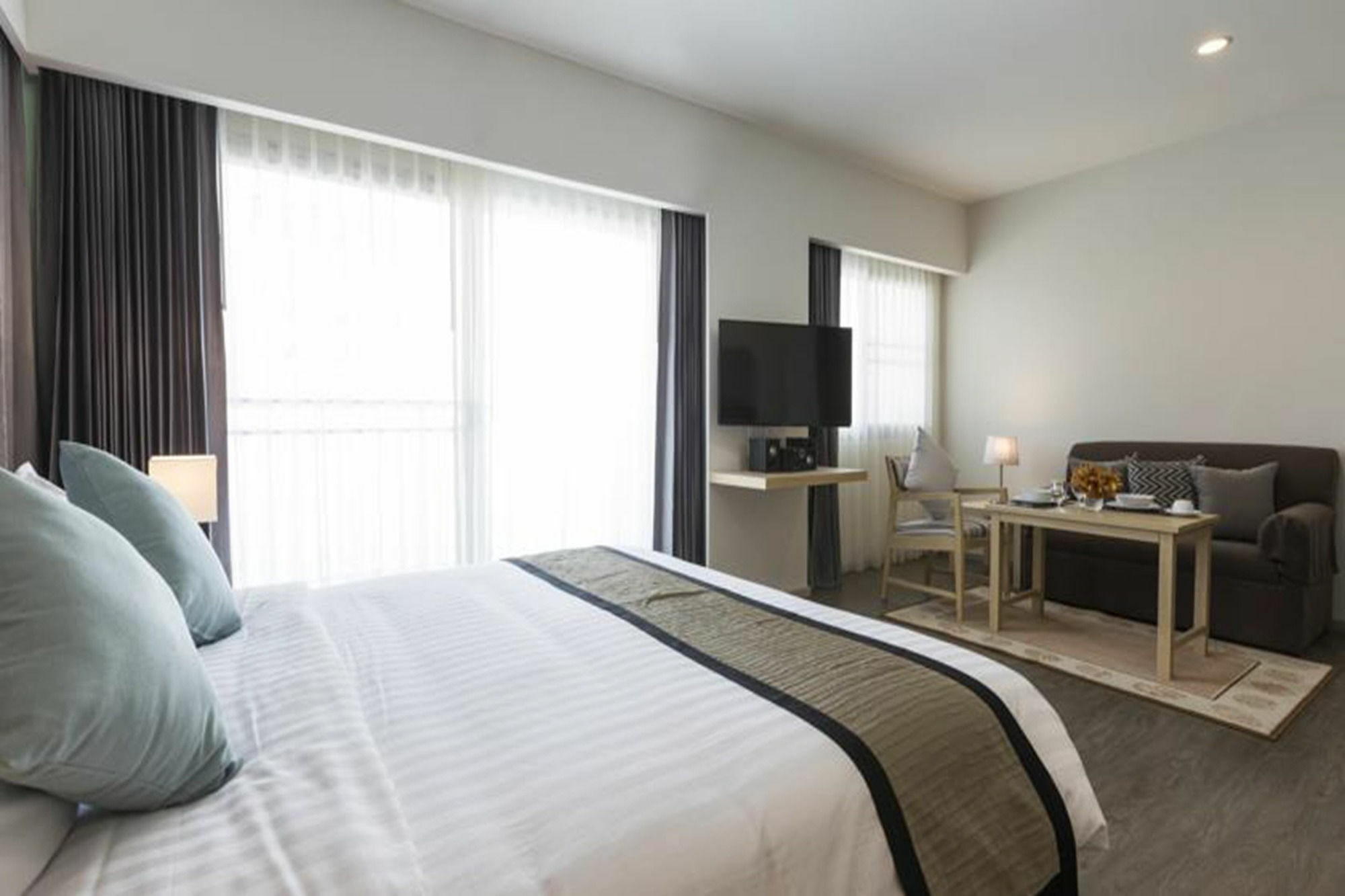 Kantary Hotel And Serviced Apartment, Amata, Bangpakong Ban Tamru Kültér fotó